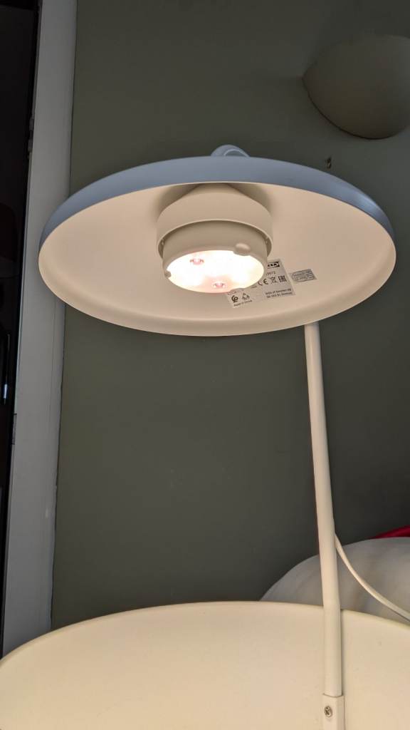 IKEA Bittergurka Plant grow light