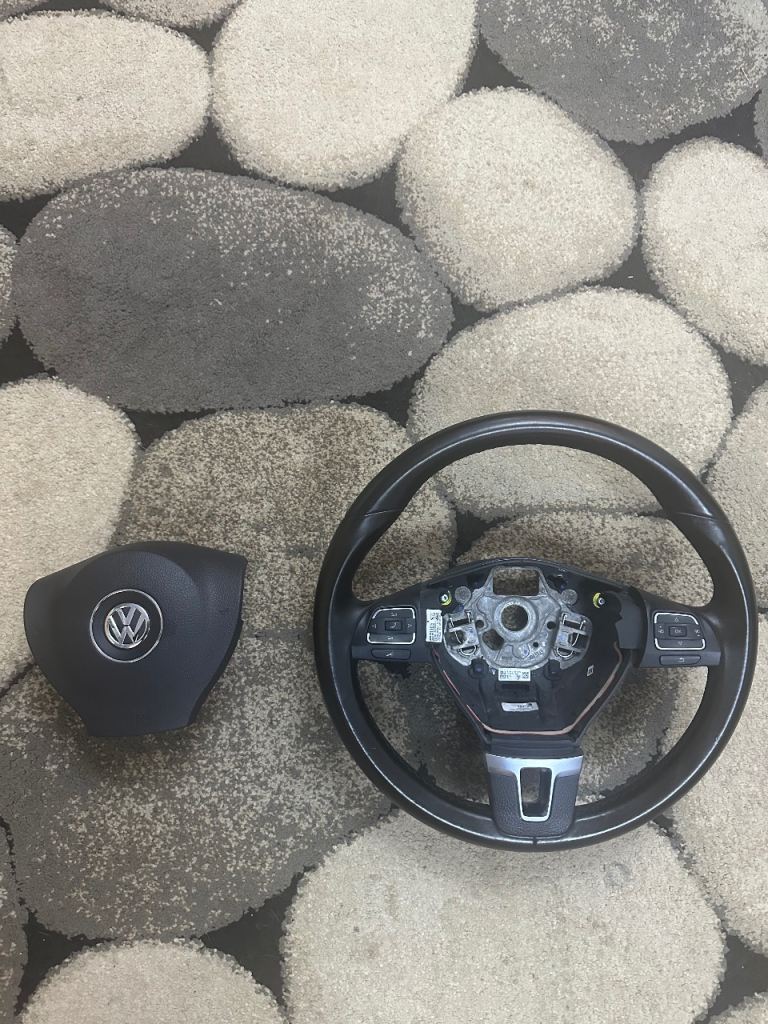 2011 VW Golf Cabriolet Steering Wheel And Airbag Complete