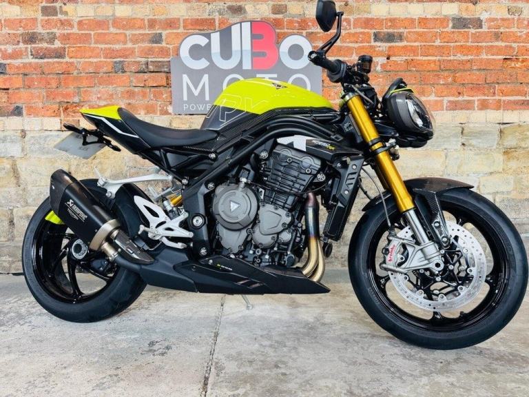 TRIUMPH SPEED TRIPLE 1200 RX 2025 25