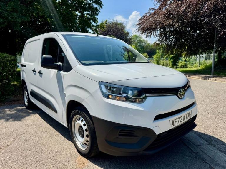 2022 TOYOTA PROACE CITY 1.5D 100 Active Van [6 Speed]
