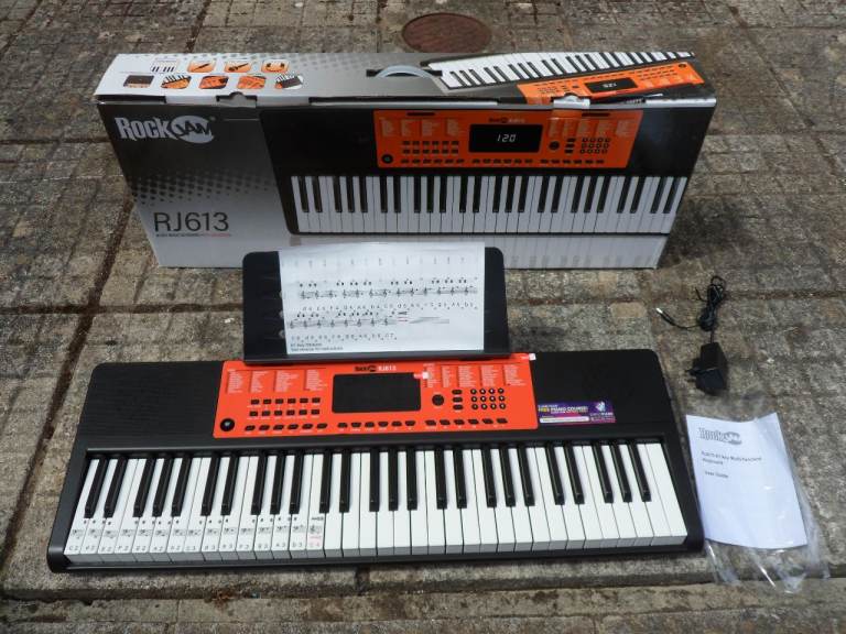 RockJam RJ361 boxed like new with power 