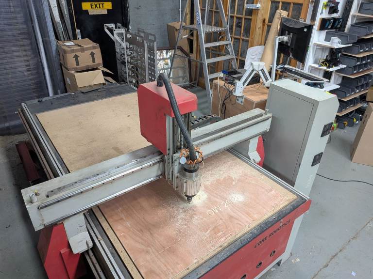 1325 3Kw CNC Wood Router 1300 x 2500 £3500 Inc VAT. 30 Mile Local Delivery £250