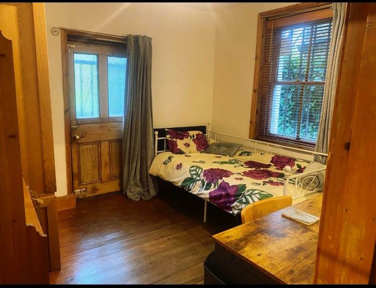 SPACIOUS FRIENDLY SHARE. PERSONAL GARDEN ACCESS