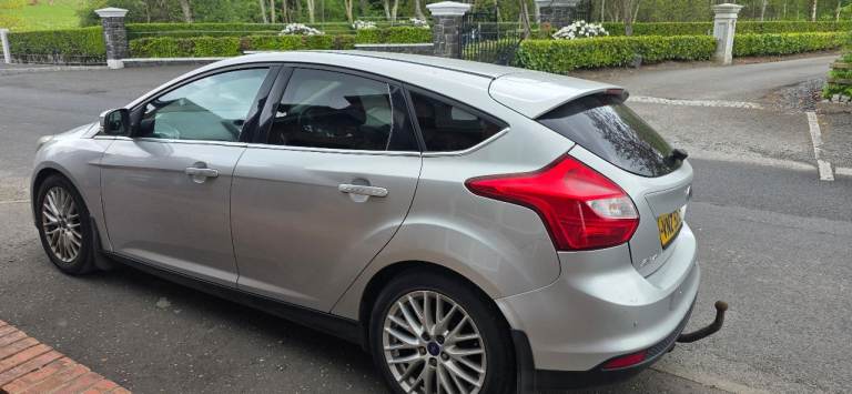Ford, FOCUS, Hatchback, 2011, Manual, 1560 (cc), 5 doors