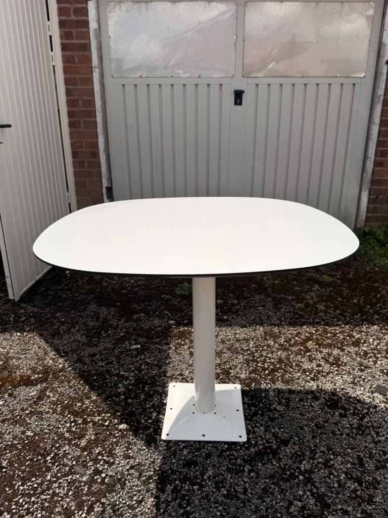 White Habitat Dining Table very sturdy
