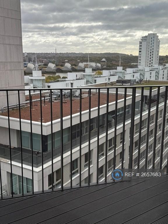 1 bedroom flat in Mercier Court, London, E16 (1 bed) (#2657683)