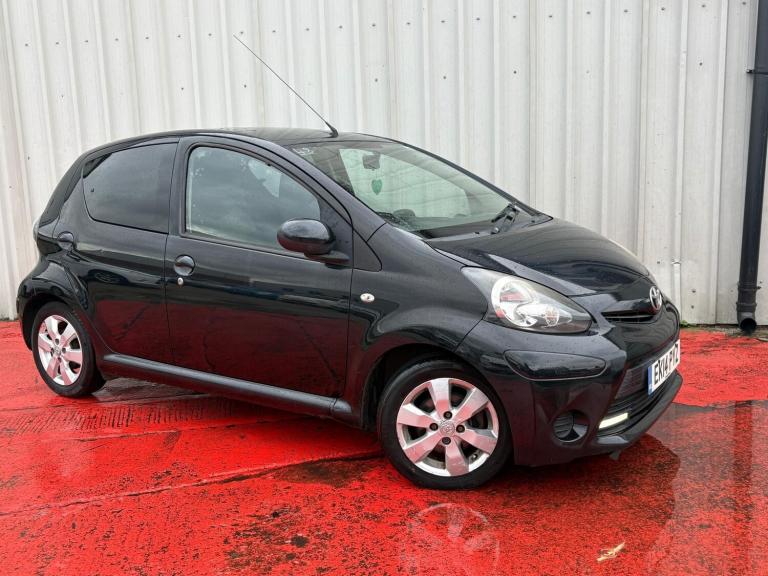 2014 Toyota AYGO Move With Style Vvt-i Hatchback Petrol Manual
