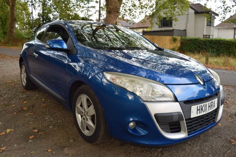 Renault MEGANE, Coupe, 2011, Manual, 1598 (cc), 3 doors