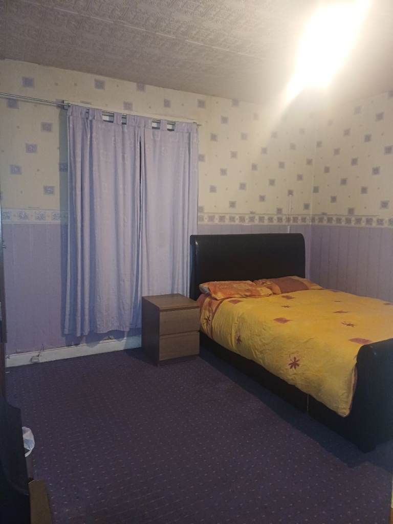 DOUBLE ROOM AVAILABLE! ALL BILLS INCLUDED! NO DEPOSIT @