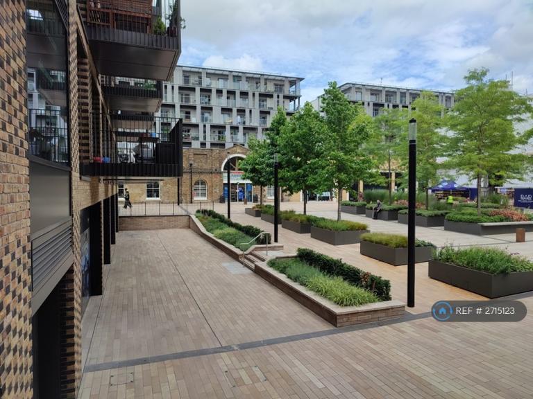 1 bedroom in Argyll Road, London, SE18 (#2715123)