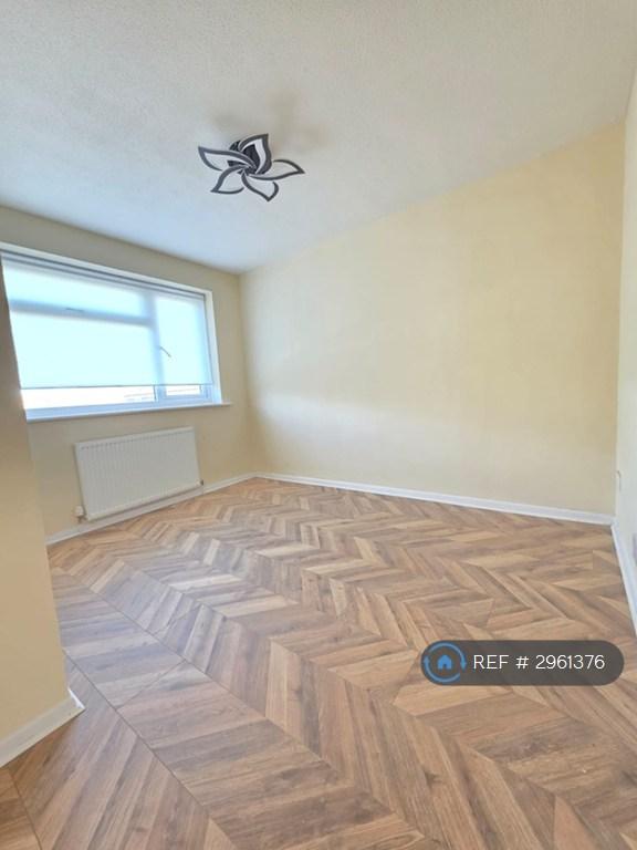 4 bedroom house in Coleridge Crescent, Hemel Hempstead, HP2 (4 bed) (#2961376)