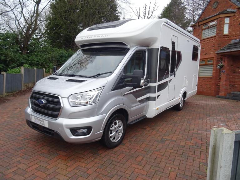 Auto-Trail F-Line F70 4 berth 4 belt 2023 only 1,429 miles