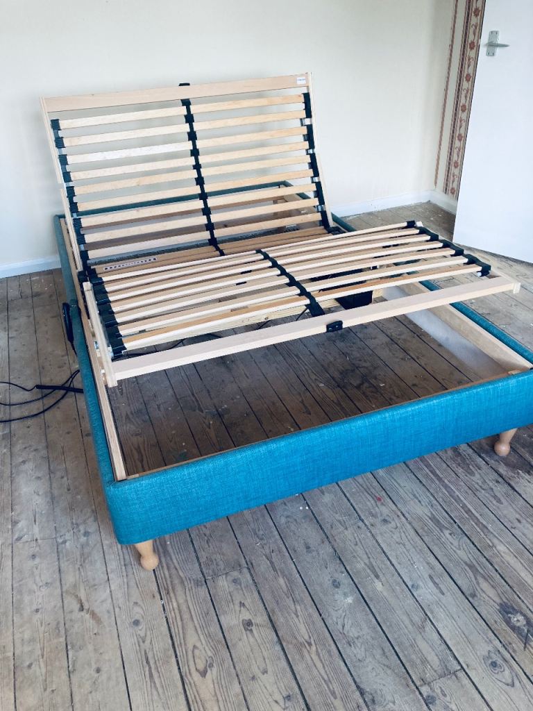 Electric Adjustable Bed (New)