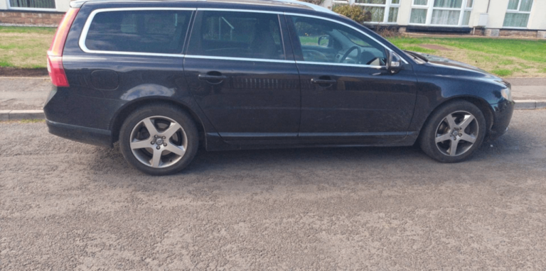 Volvo, V70, Estate, 2007, Semi-Auto, 2400 (cc), 5 doors