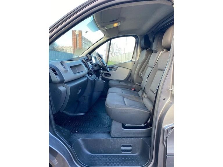 2017 Renault Trafic SL27 ENERGY dCi 125 Business+ Van PANEL VAN DIESEL Manual