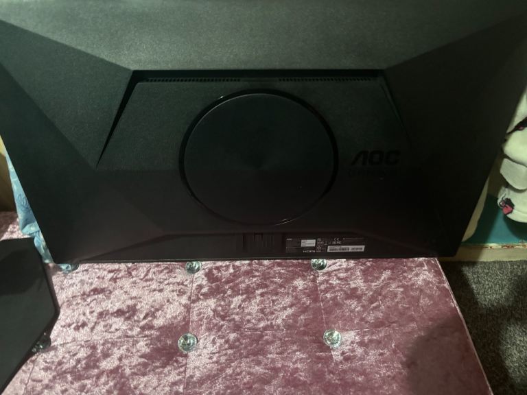 Gaming monitor excellent condition 