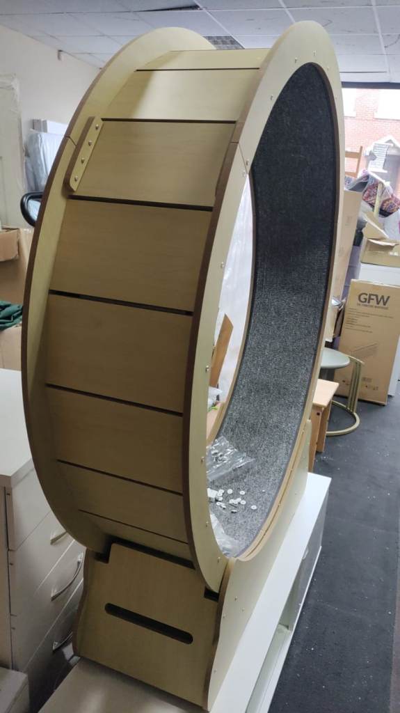 Cat exercise wheel brand new inbox £40