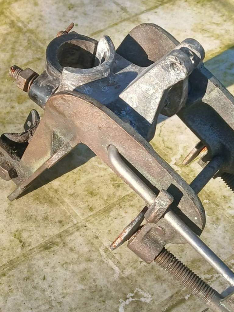 Outboard Engine Mount