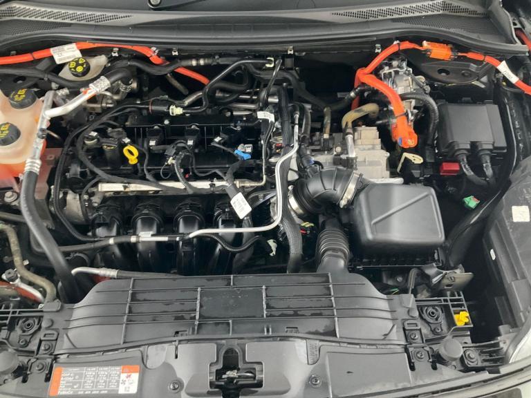 2022 Ford Kuga 2.5 EcoBoost Duratec 14.4kWh ST-Line SUV 5dr Petrol Plug-in Hybrid CVT Euro Suv PE...