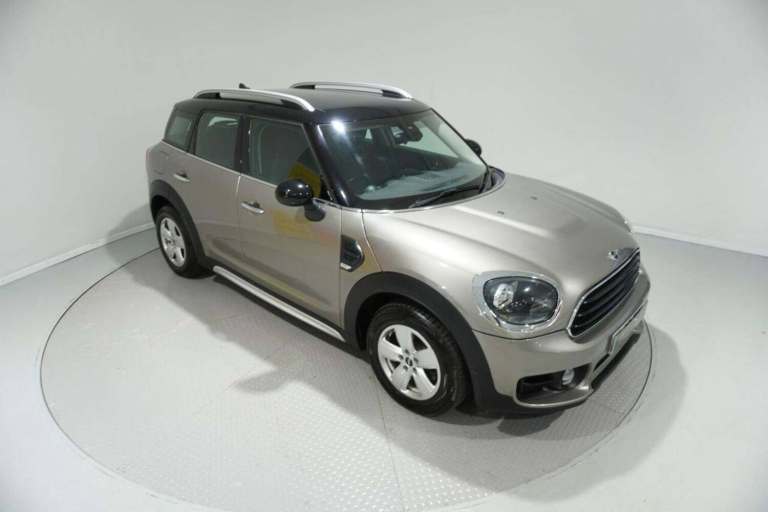 2017 MINI Countryman 2.0 Cooper D 5dr HATCHBACK DIESEL Manual