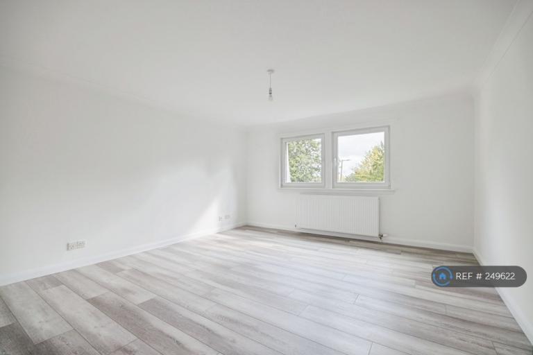 2 bedroom flat in Broughty Ferry, Dundee, DD5 (2 bed) (#249622)