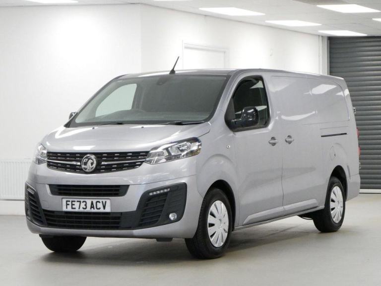 73 VAUXHALL VIVARO 2900 1.5 TURBO D 100 BHP L2 LONG SPORTIVE EDITION 6DR