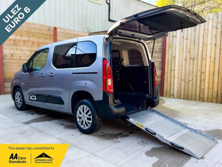 2020 Citroen Berlingo 1.5 BlueHDi 100 Feel M 5dr MPV DIESEL Manual