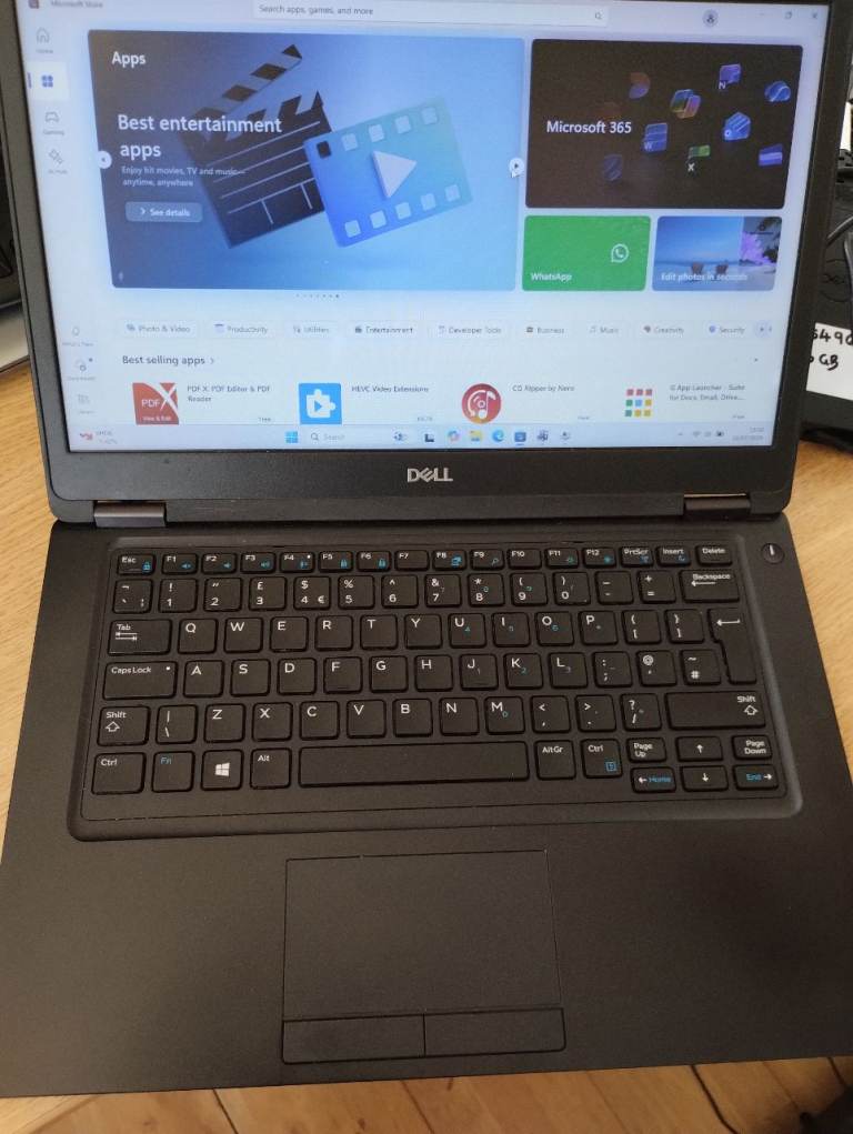 Dell Laptop. 16GB RAM, Windows 11, FULL Microsoft Office. i5, 256GB SSD, HDMI, WebCam 
