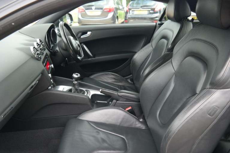 AUDI TT 2.0 TDI Quattro 2009