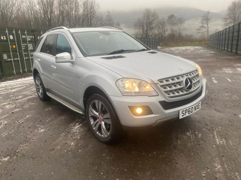 MERCEDES ML300 GRD CDI AUTO  4x4. FULL MOT 2011 IMMACULATE