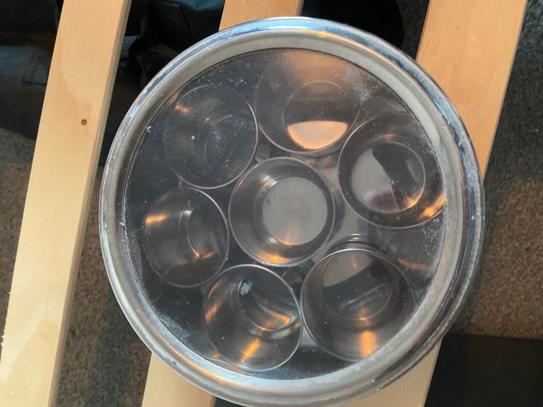 Container for keeping spices in