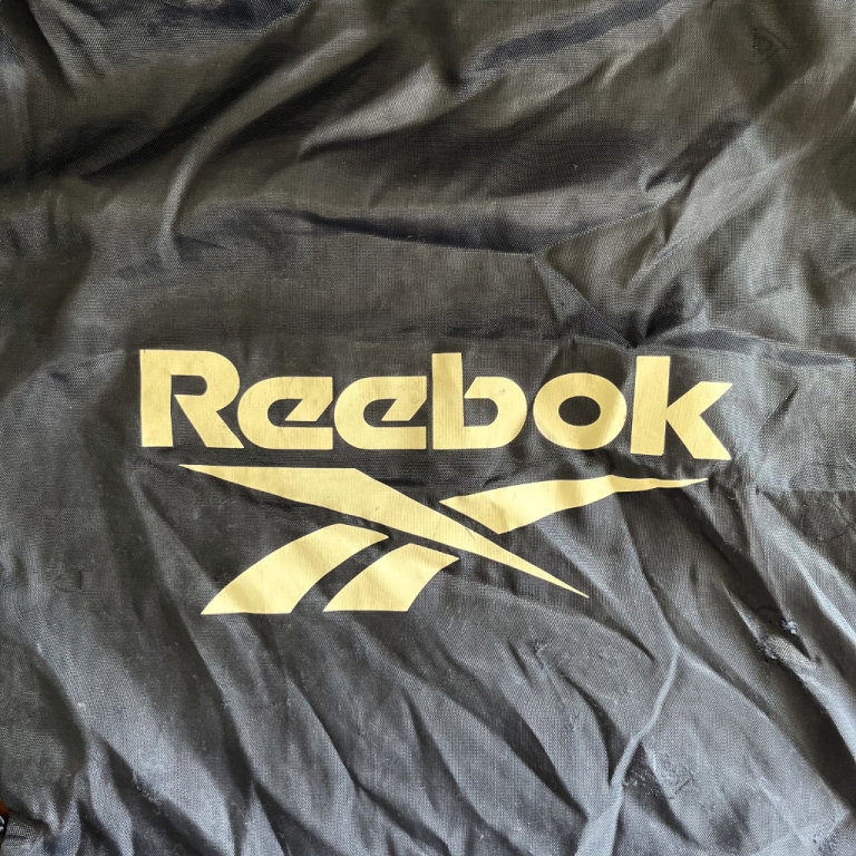 Vintage 1990's Reebok nylon drawstring ruck sac, navy/red. Repaired. ONLY 50p. CAN POST. 