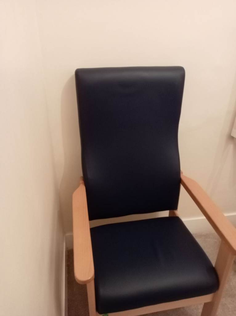 Good Condition Wooden Frame High Back Chair - Black Upholstery