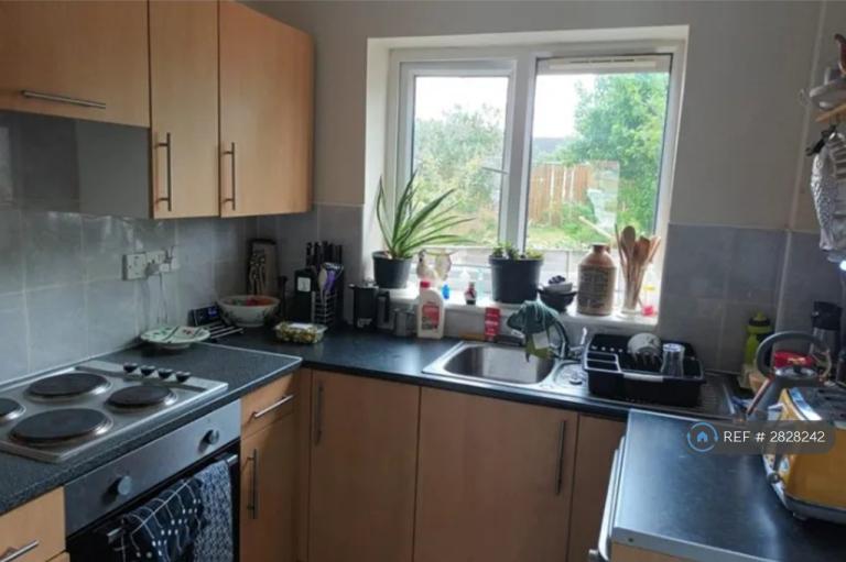 2 bedroom house in Lincoln Drive, Crook, DL15 (2 bed) (#2828242)