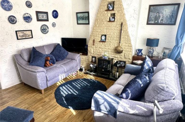 3 BEDROOM SEMI DETACHED PROPERTY FOR RENT