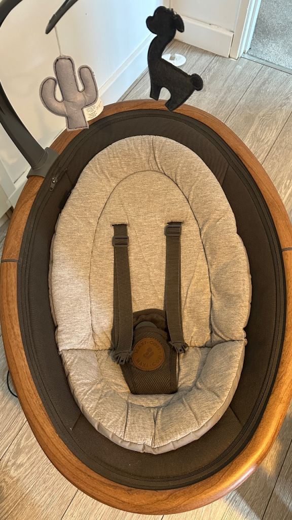 Maxi Cosi Swinging Chair