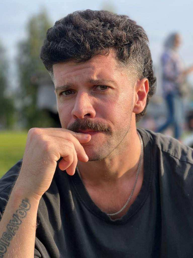 British English Teacher – Speak Confidently & Naturally (Online Lessons)