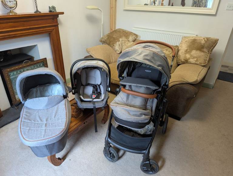 Pushchair. Travel system "SOLD"