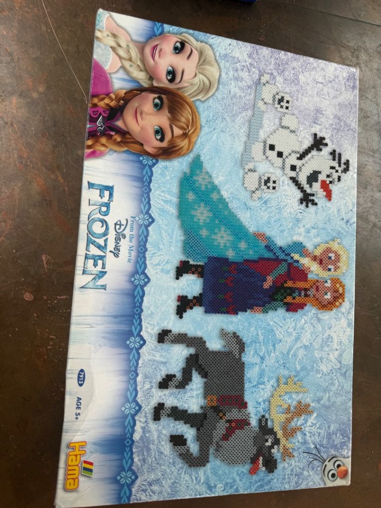 New Disney Frozen Bead Set - Ages 5+