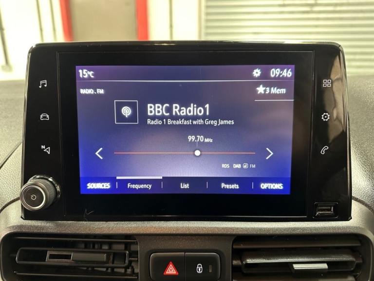 2022 22 VAUXHALL COMBO 1.5 TURBO D SPORTIVE L1 SWB * ONLY 48,454 * 3 SEATER * AP