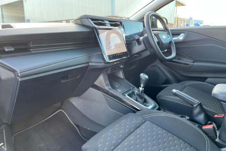 2024 Ford Puma 1.0 EcoBoost Hybrid mHEV Titanium 5dr HATCHBACK PETROL Manual