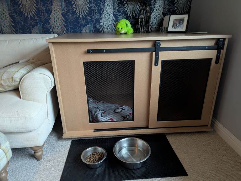 Dog crates very large