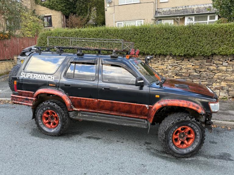 2004 Toyota Hilux 3.0TD SSR-G AUTO 4X4 BLACK  Diesel Automatic