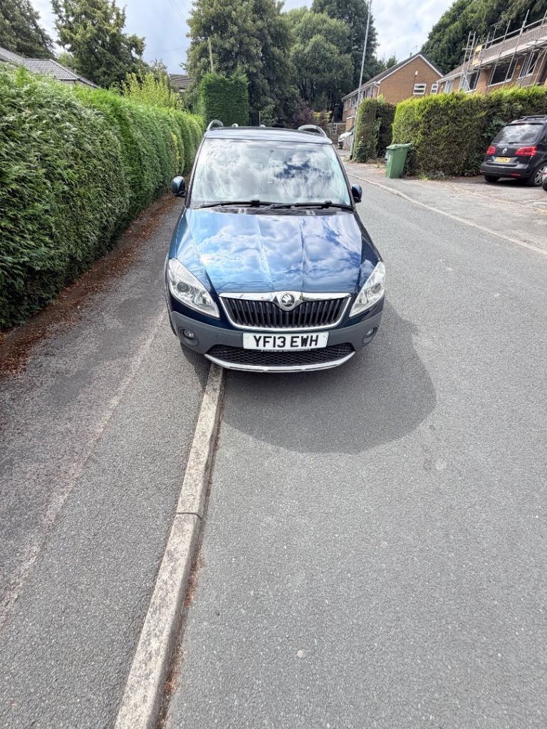 Skoda, FABIA, Estate, 2013, Manual, 1598 (cc), 5 doors