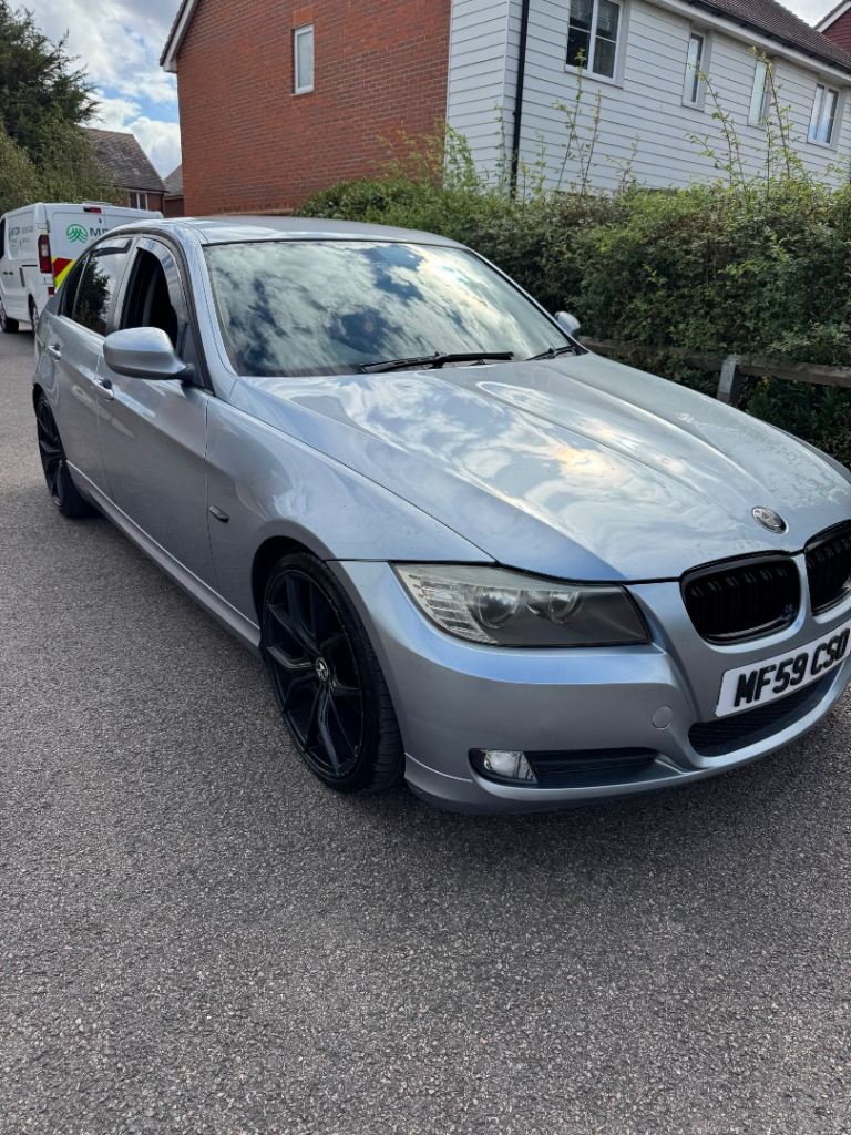 BMW, 3 SERIES, Saloon, 2009, Manual, 1995 (cc), 4 doors