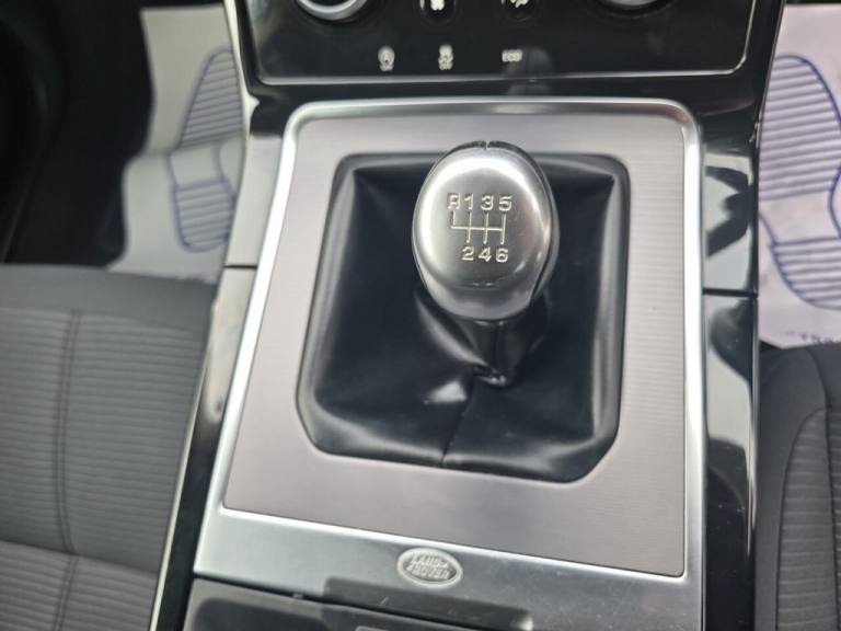 2020 Land Rover Range Rover Evoque 2.0 D150 SUV 5dr Diesel Manual FWD Euro 6 (s/s) (150 ps) ESTAT...