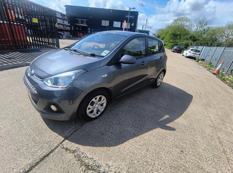 2014 Hyundai i10 1.2 SE 5dr HATCHBACK Petrol Manual