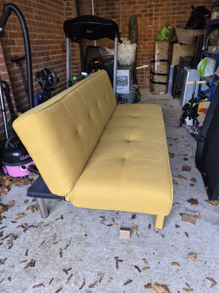 MADE YOKO Click Clack Sofa Bed