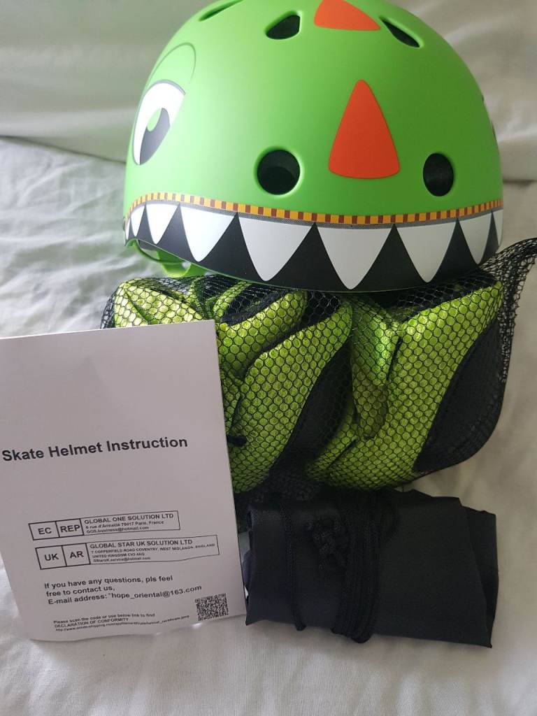 BNIB Kids Skate Helmet + Pads Set – Green FX001 – Size Small – Xmas Gift