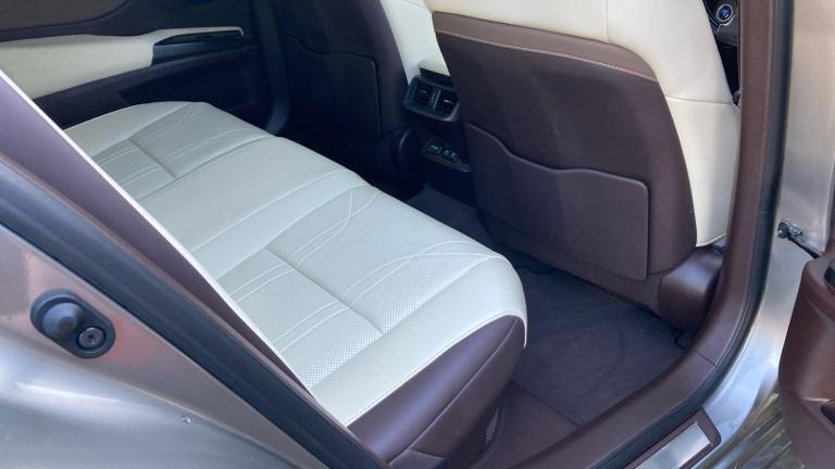 2020 Lexus ES 300h 2.5 4dr CVT SALOON PETROL/ELECTRIC Automatic